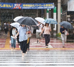 ３１日も日本海側で大雨の恐れ…西日本中心