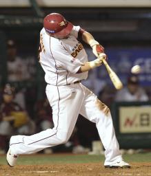 汚名返上の一振り＝マギー、逆転３ラン－プロ野球・楽天