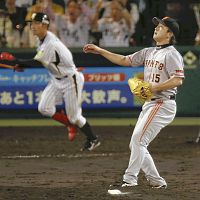 鳥谷３ラン、阪神が巨人破る…ＤｅＮＡは３連勝