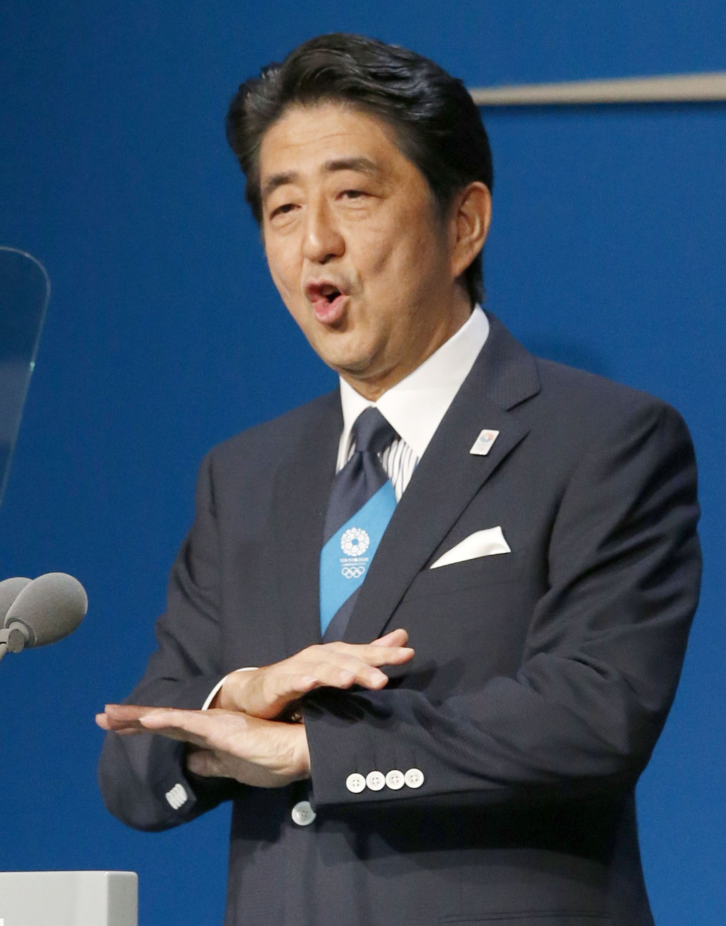 安倍首相:汚染水「完全にブロック」発言、東電と食い違い