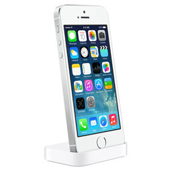 iPhone 5s/ 5c用にApple純正Dock復活 - iPhone 5でも使用可能