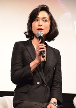 国生さゆりさん、会社経営の夫と離婚 「心もすれ違っていた」