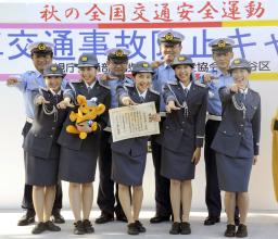 ももクロ行くぜっ！警官少女！二輪事故防止だＺ～！！