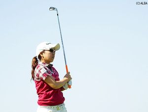 イ・ナリが首位 宮里美香は１打差３位