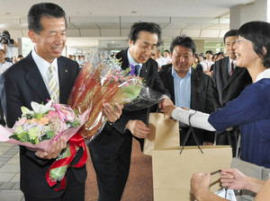 「人生懸け重責をまっとう」 山田東海村長が初登庁