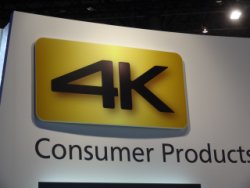 【CEATEC 2013】ソニー、56型4K有機ELテレビ日本で初公開