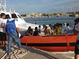 死者３００人超の恐れ イタリア南部の移民船遭難