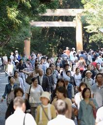 伊勢神宮、外宮でも今夜遷御へ