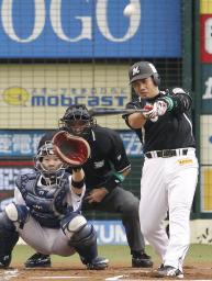 ロッテ１６安打猛攻、西武に大勝…ＣＳ第１戦