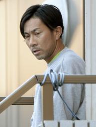 元サッカー代表:前園容疑者送検「乗った場所覚えない」