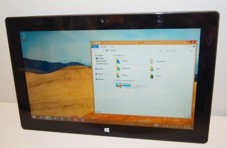 ＭＳ「ウィンドウズ８．１」 早期投入 モバイル分野でアップル追走