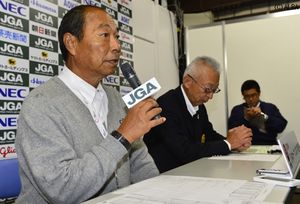 日本ＯＰ、雨で順延＝２１日に最終Ｒ実施－男子ゴルフ