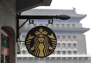 米スターバックスの価格設定、中国メディアで批判の的に