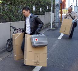 異例の詐欺容疑適用、送りつけ商法グループ逮捕