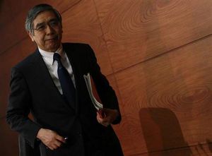 物価2％目標に向け順調、緩和効果に自信＝日銀総裁