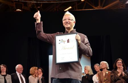 辻口さんらが「最優秀チョコ職人」に 仏で世界最大の祭典