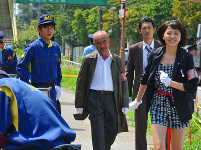 長澤まさみ、活路はセクシー路線！ 映画は大苦戦も、お色気「都市伝説の女」好調 (1/2ページ)