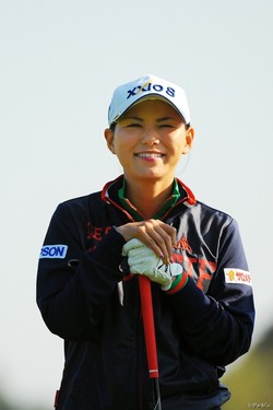 イ・ボミが今季２勝目 女子ゴルフ