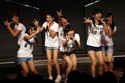 ［AKB48グループ］ドラフト会議候補者29人が各劇場公演の前座で出演