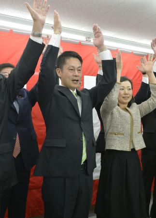 広島県知事選 現職の湯崎氏が再選