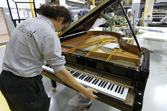 ショパン愛用の仏ピアノメーカー、プレイエルが生産撤退