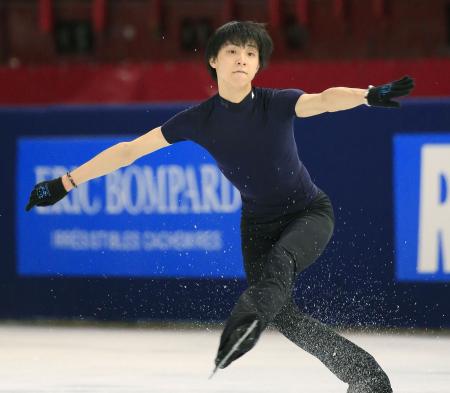 羽生が自己最高でＳＰ２位、チャンは世界歴代最高点／フィギュア