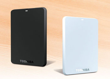 東芝、つや消し仕上げの小型ポータブルHDD - 大容量2TBモデルも