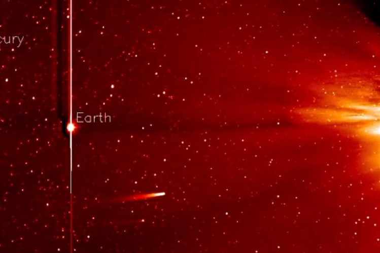 太陽接近のアイソン彗星、消滅した公算―イカロスのような末路か