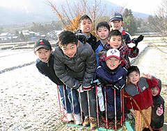 冬型で冷え込み強まる ２９地点で１１月最低気温 大阪市では初雪も