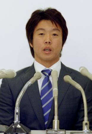 鶴岡、関係者やファンへ感謝 鷹投手陣は「能力高い」