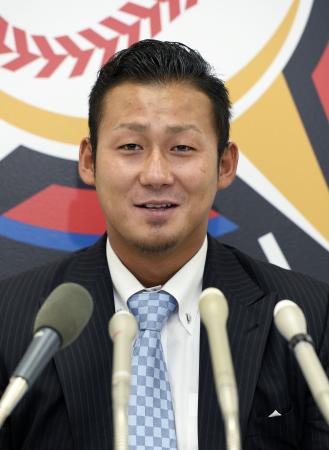 日本ハム・中田、１億5000万円で更改 6500万円増