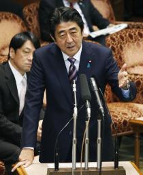 「保全監視委」次官級で構成＝安倍首相表明、維新は反発—秘密法案