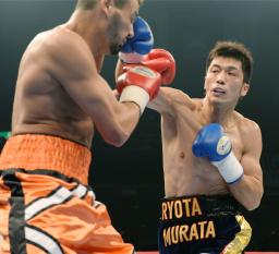 47NEWS ＞ 共同ニュース ＞ 村田、プロ２戦目はＴＫＯ勝ち 八重樫は２度目防衛