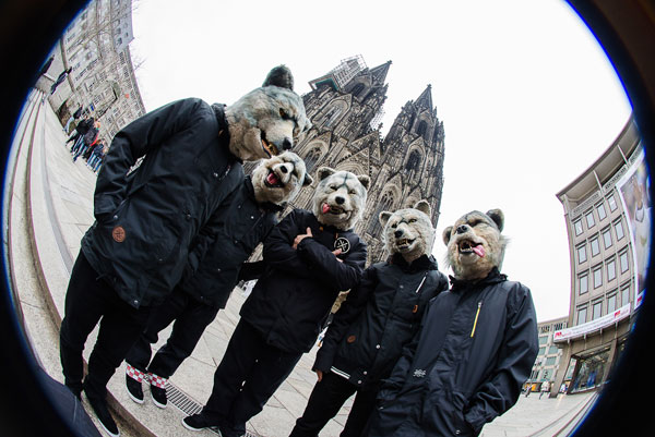 MAN WITH A MISSION、全米デビューを前に2014年2月コンピレーションアルバム発売