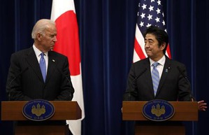 安倍首相と米副大統領が電話会談、東シナ海問題など協議