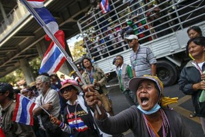 反政府派１万人がデモ行進＝米大使館前でも抗議－タイ