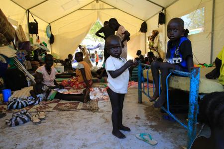 政府軍がボル奪還、戦闘は終了せず…南スーダン