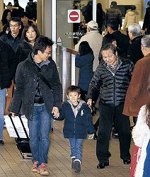 那覇空港:帰省ラッシュピーク