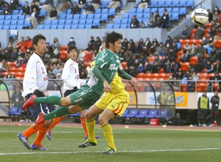 熊本国府・大槻開幕戦で２発／高校サッカー