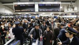 有楽町駅付近で火災 東海道新幹線ダイヤ大幅乱れ