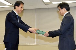 日本原燃:再処理工場の審査申請…サイクル施設新基準で初