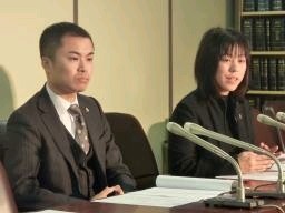 「兄弟子の暴行で失明」 元力士が芝田山親方らを提訴