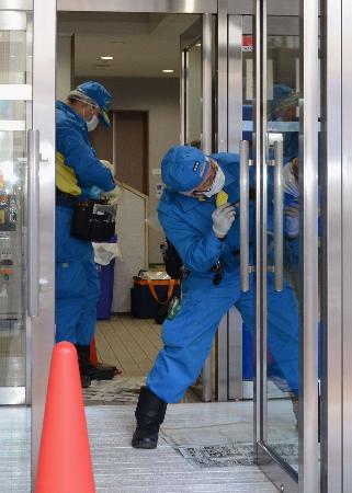 行方は依然分からず…取り調べ室から逃走の20歳男