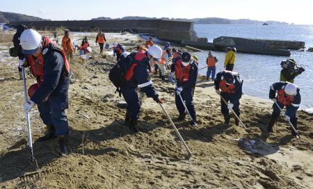 大震災発生から２年１０か月、気仙沼市で合同捜索