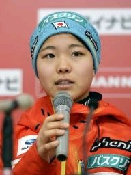 高梨が通算１６勝目＝伊藤２位－Ｗ杯ジャンプ女子〔五輪・スキージャンプ〕