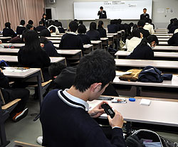 センター試験:１日目が終了…静岡県の４会場で再試験