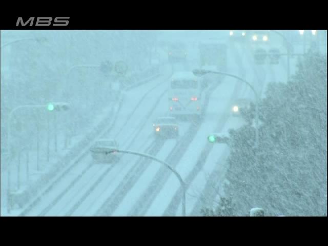 昼過ぎまで平野部でも積雪のおそれ