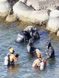 47NEWS ＞ 共同ニュース ＞ 海で１０歳男児と父不明、８歳弟を救出 姫路