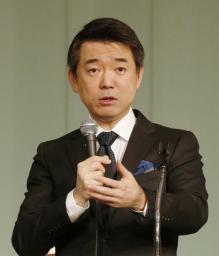 橋下・大阪市長:辞意 頼みの公明と決裂 統一選にらみ、日程優先