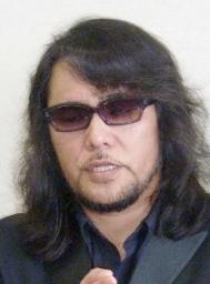 新垣さん「私は共犯者」と謝罪 楽曲を代作